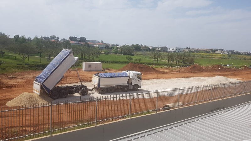 העבודות להקמת החניון