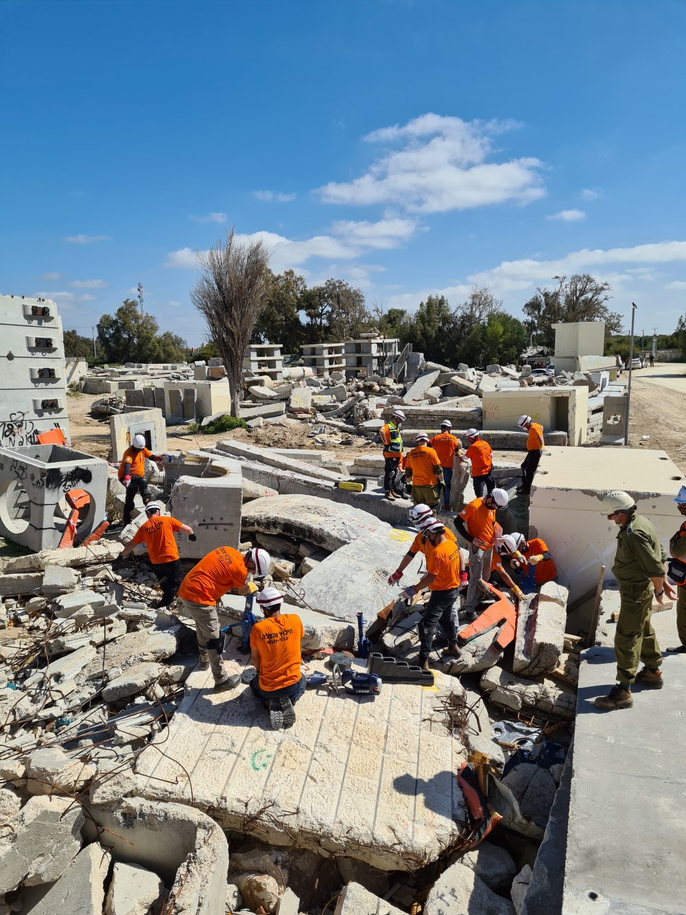 יחידת החילוץ במהלך התרגיל בבסיס זיקים