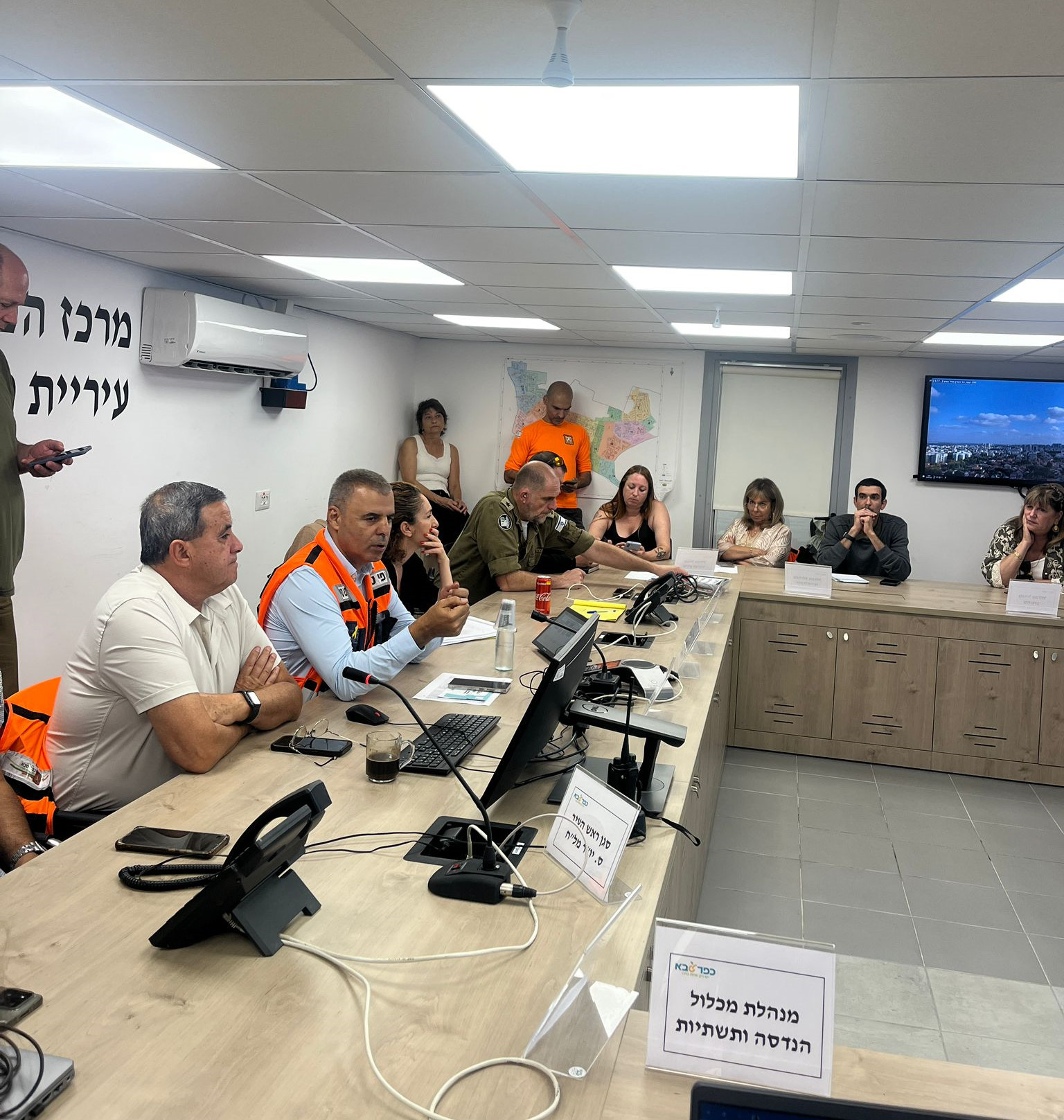 ישיבת הערכת מצב עירונית בכפר סבא