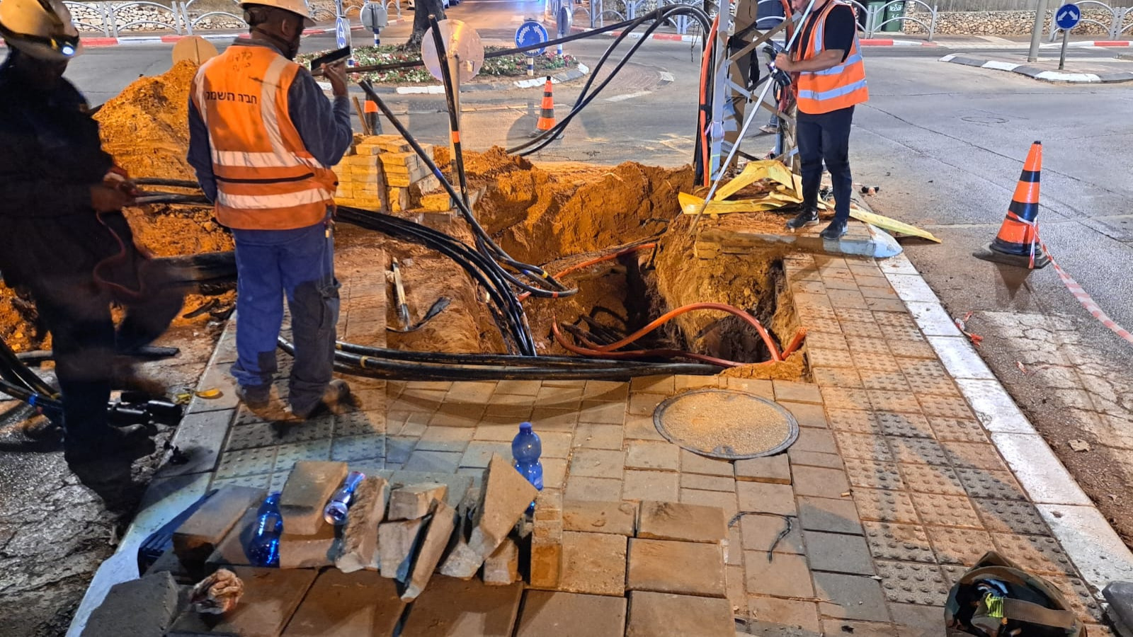 עבודות הטמנת קווי חשמל בעיר
