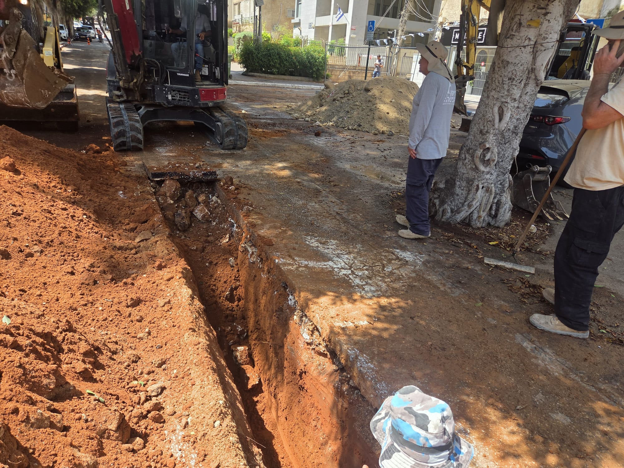 עבודות שדרוג תשתיות המים ברחוב הרצל