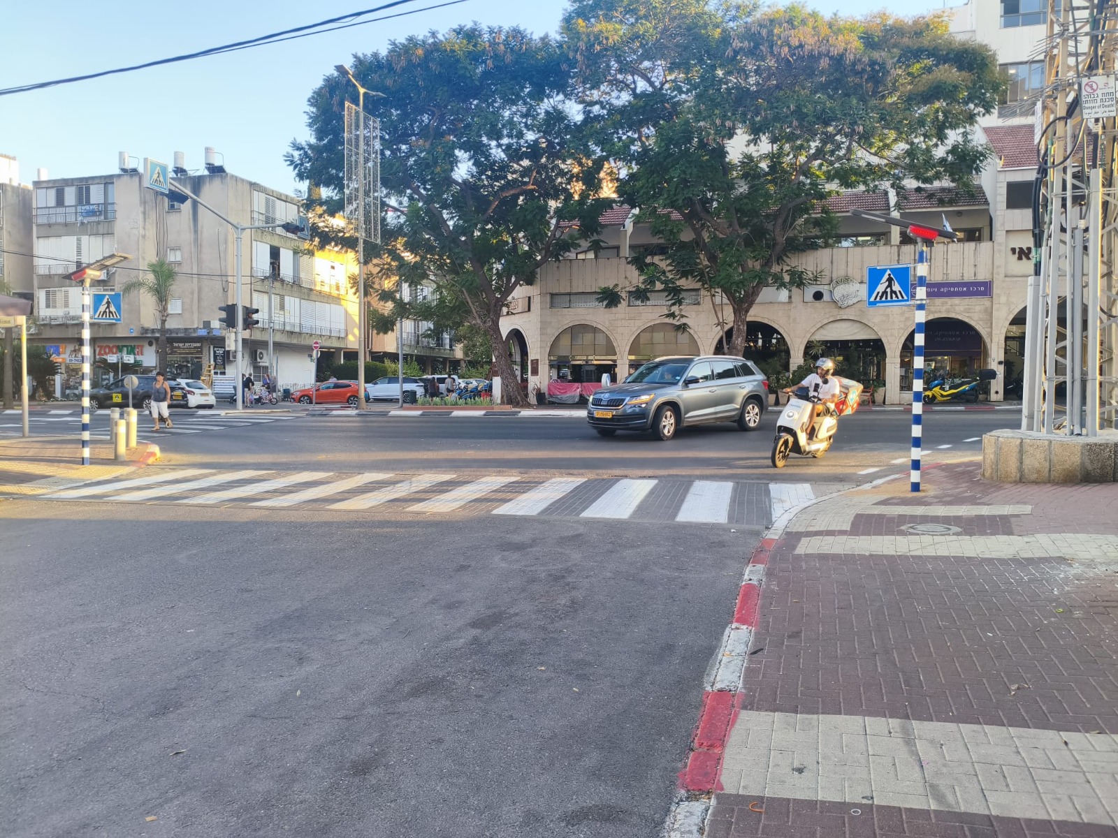 מעבר חצייה חכם בכפר סבא
