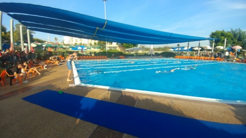 מקצה השחייה בטריאתלון הילדים כפר סבא 2019