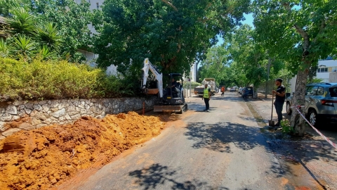 עבודות להטמנת קו מתח גבוה ברחוב גלר
