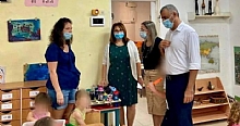 ראש העיר רפי סער מבקר בגן ילדים